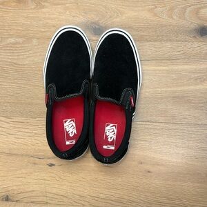 All black vans size 10.5
